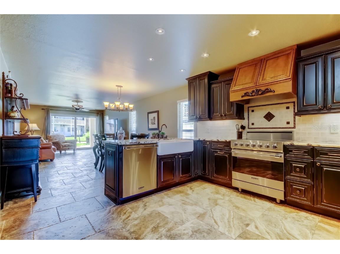 7003 Sunset Way #1 Saint Pete Beach FL 33706 TB8420095 image4