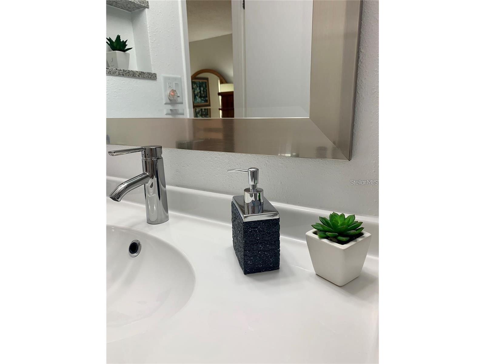 7003 Sunset Way #8 Saint Pete Beach FL 33706 TB8521082 image15