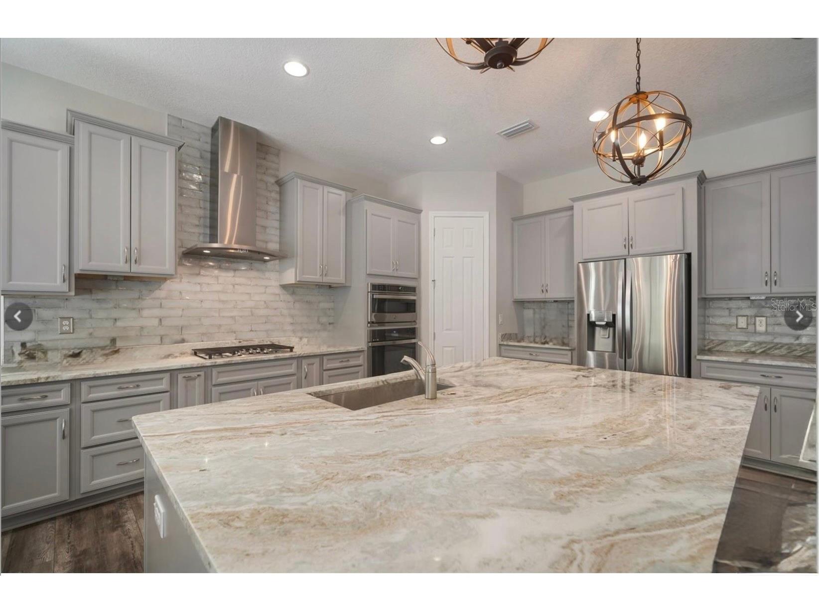 7004 Mainland Avenue Apollo Beach FL 33572 TB8472759 image24