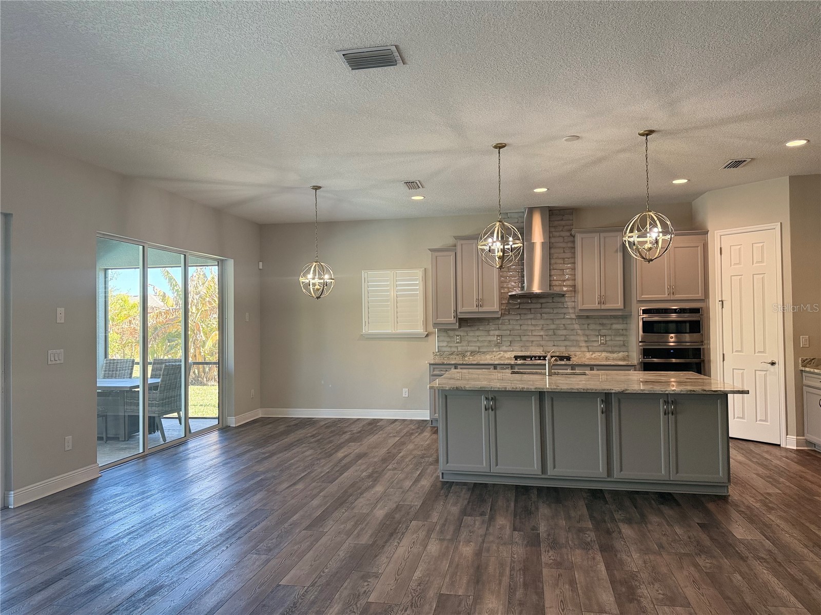 7004 Mainland Avenue Apollo Beach FL 33572 TB8472759 image34
