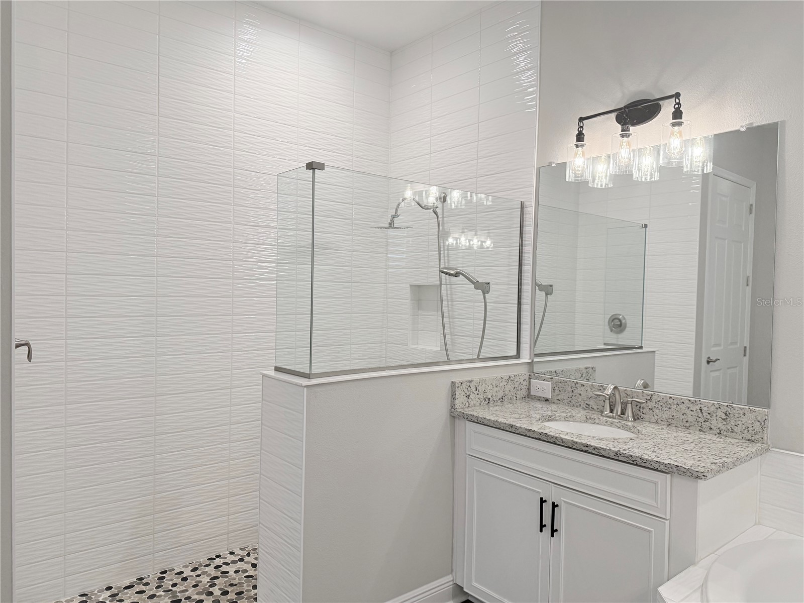 7004 Mainland Avenue Apollo Beach FL 33572 TB8472759 image44