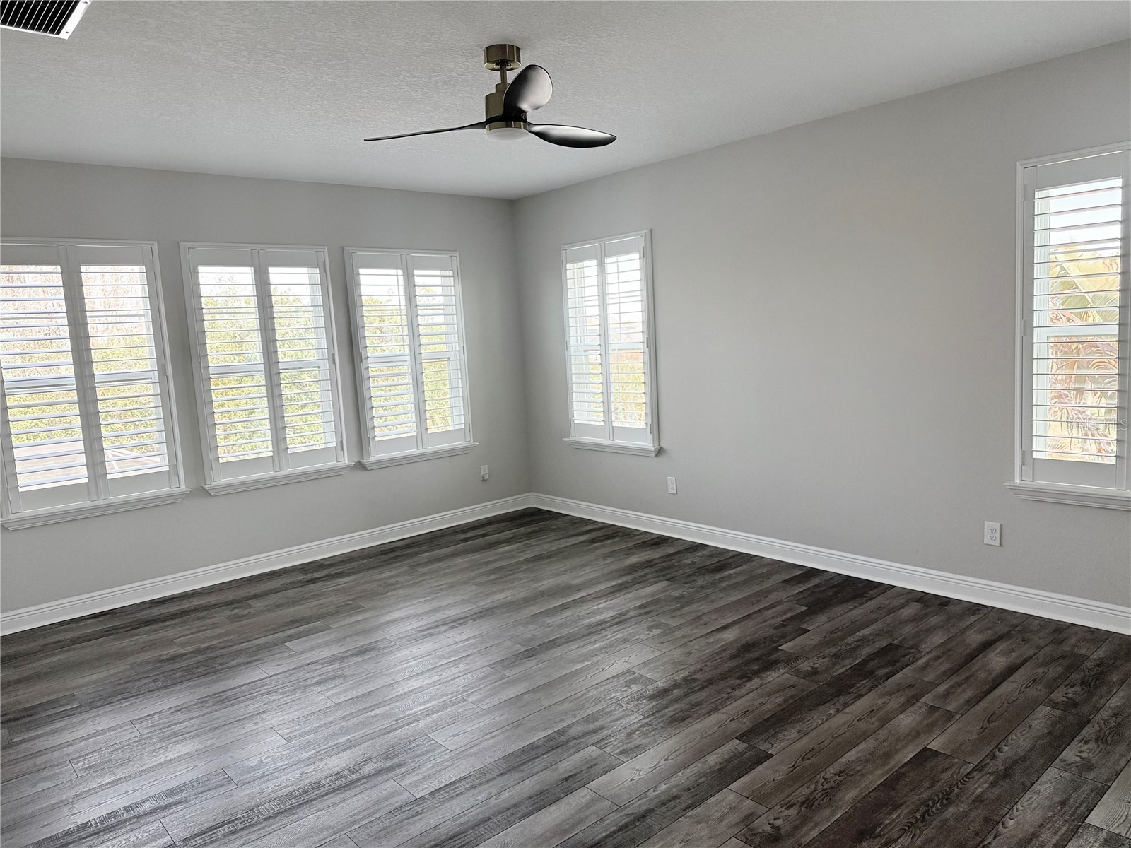 7004 Mainland Avenue Apollo Beach FL 33572 TB8472759 image51