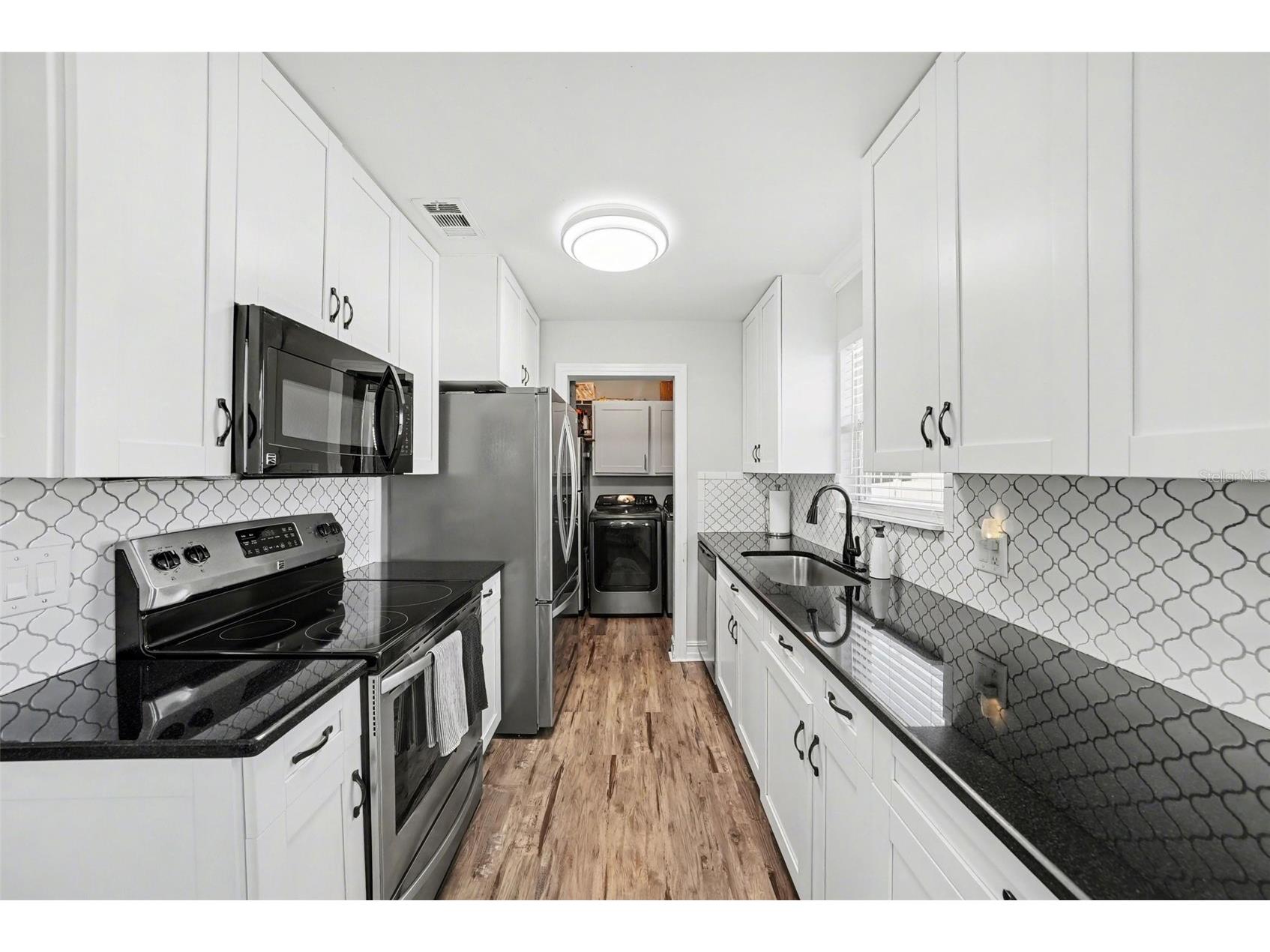 7004 N Cameron Avenue Tampa FL 33614 TB8486933 image14