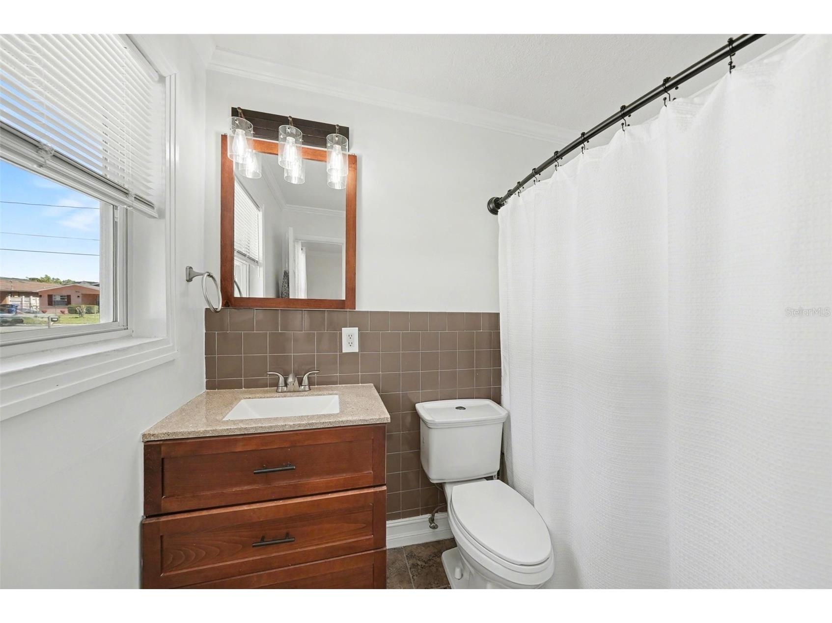 7004 N Cameron Avenue Tampa FL 33614 TB8486933 image22
