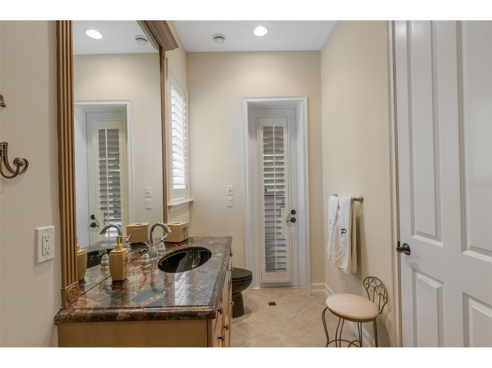 7004 Portmarnock Place Bradenton FL 34202 A4693229 image35