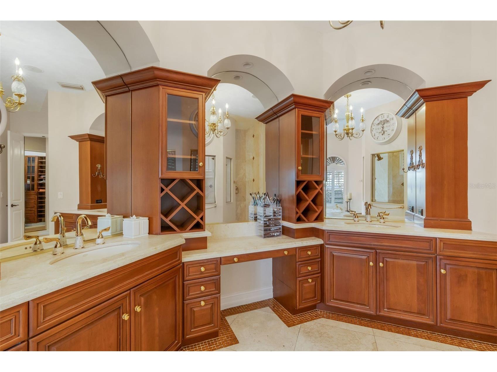 7004 Portmarnock Place Bradenton FL 34202 A4693229 image56