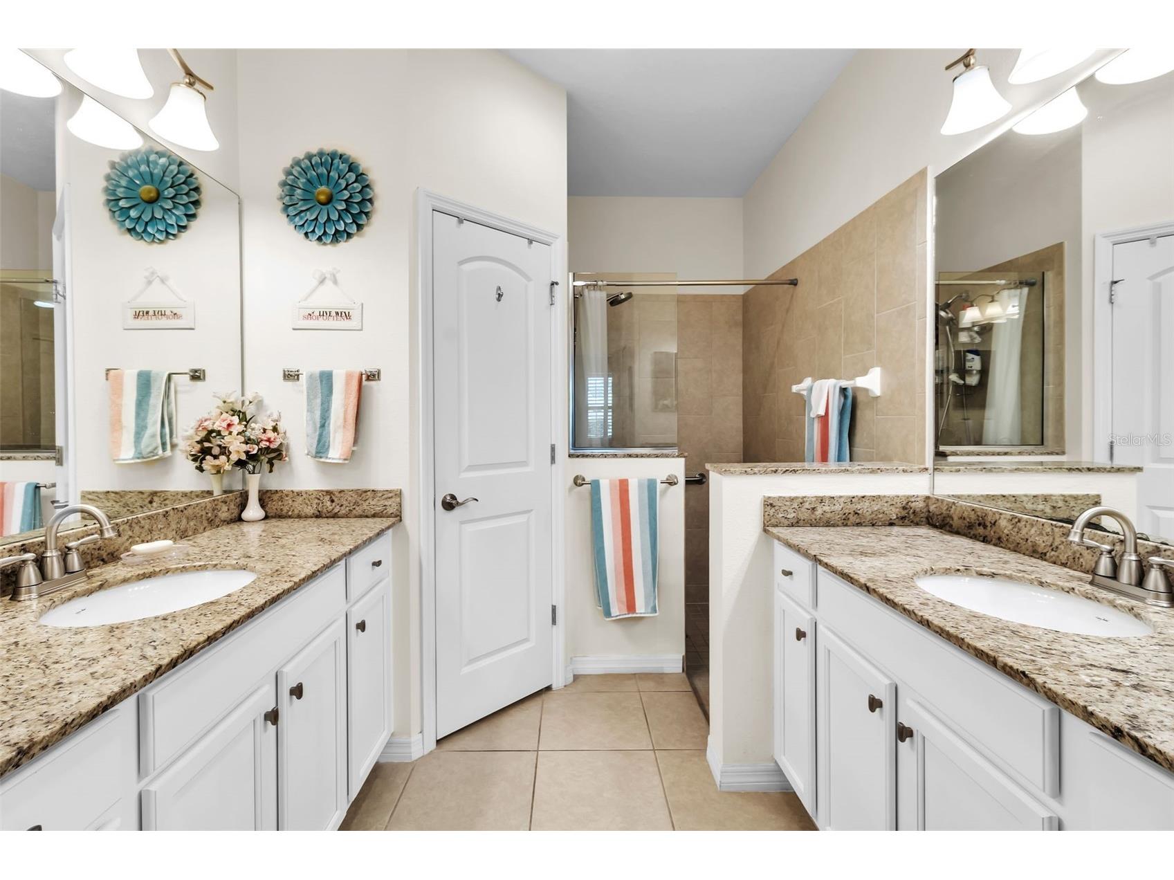 7004 Vista Bella Drive Bradenton FL 34209 A4692192 image38