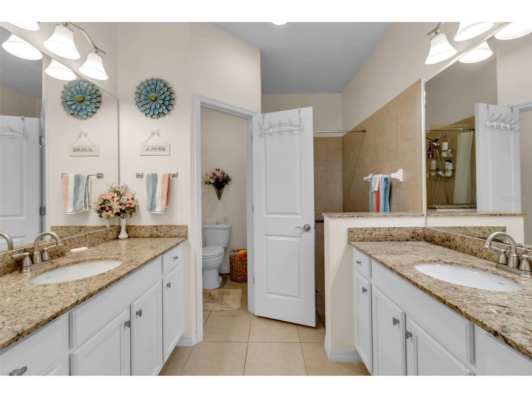 7004 Vista Bella Drive Bradenton FL 34209 A4692192 image39