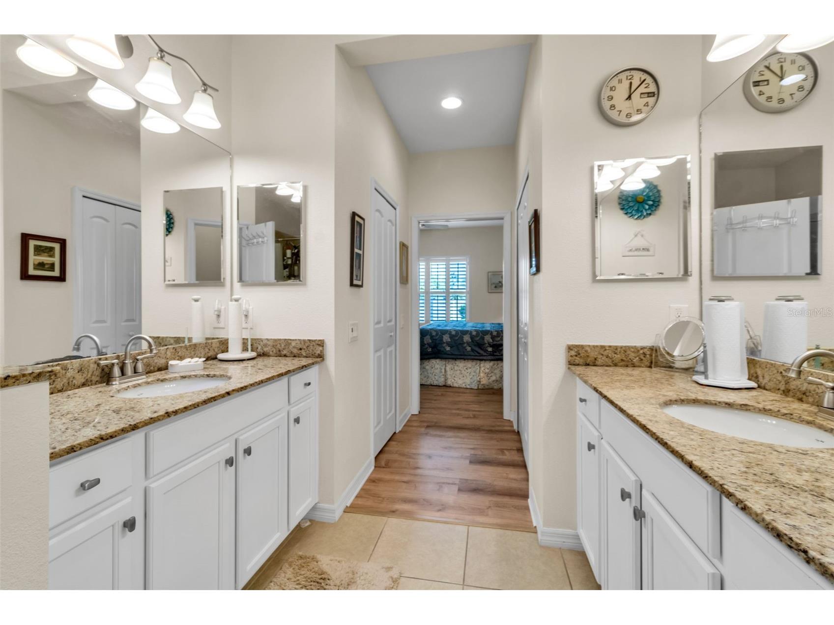 7004 Vista Bella Drive Bradenton FL 34209 A4692192 image40