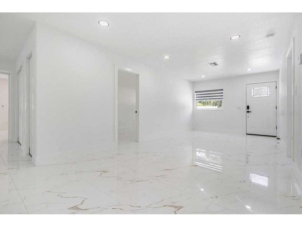 7005 Center Creek Drive Tampa FL 33615 TB8413893 image15