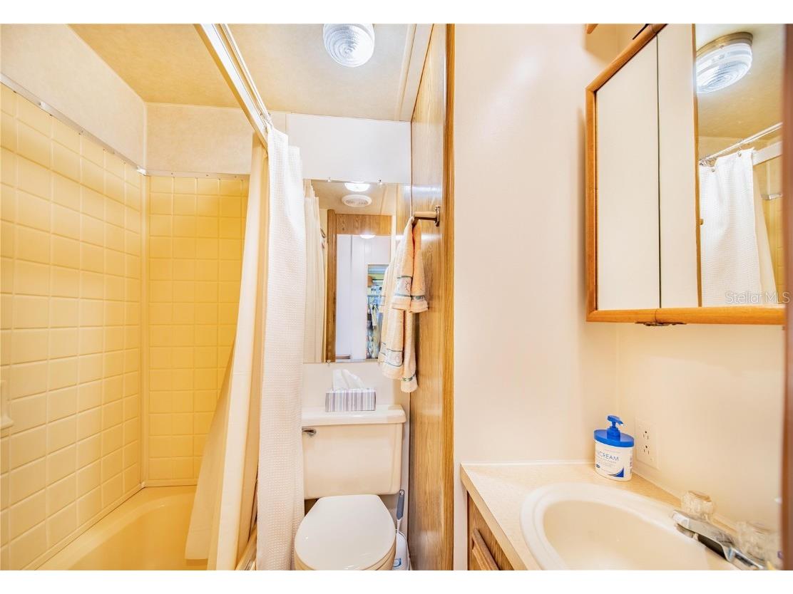 7005 Fairview Village Circle Winter Haven FL 33881 - LAKE HENRY P4933532 image19