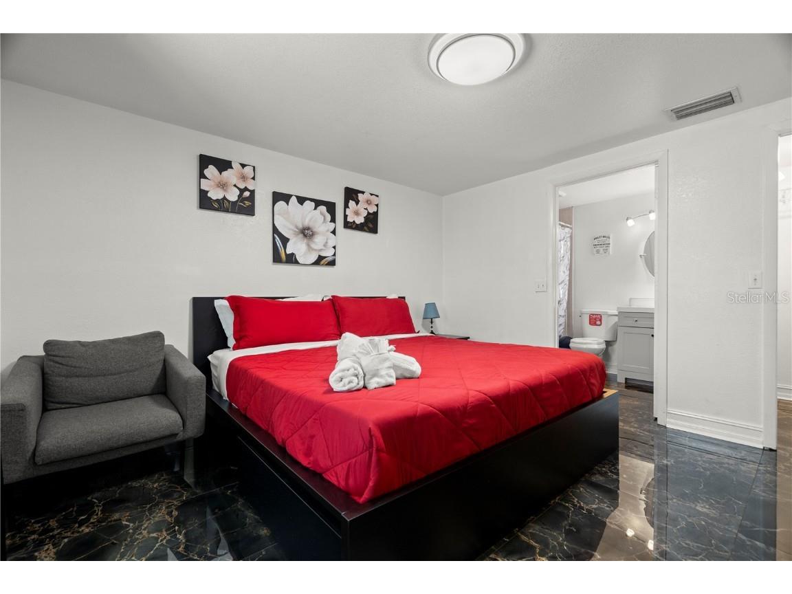 7005 Fountain Avenue Tampa FL 33634 TB8418578 image36