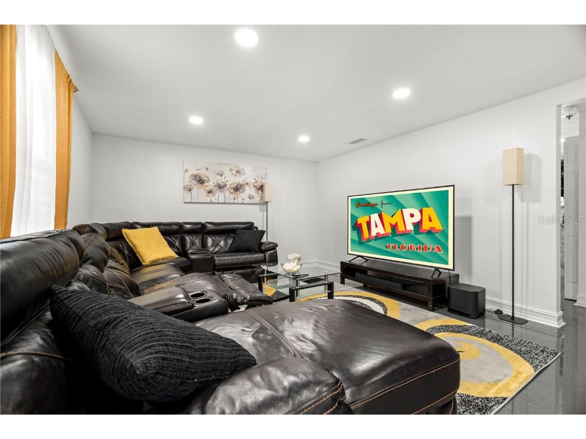 7005 Fountain Avenue Tampa FL 33634 TB8418578 image4