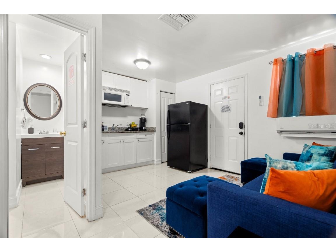 7005 Fountain Avenue Tampa FL 33634 TB8418578 image44