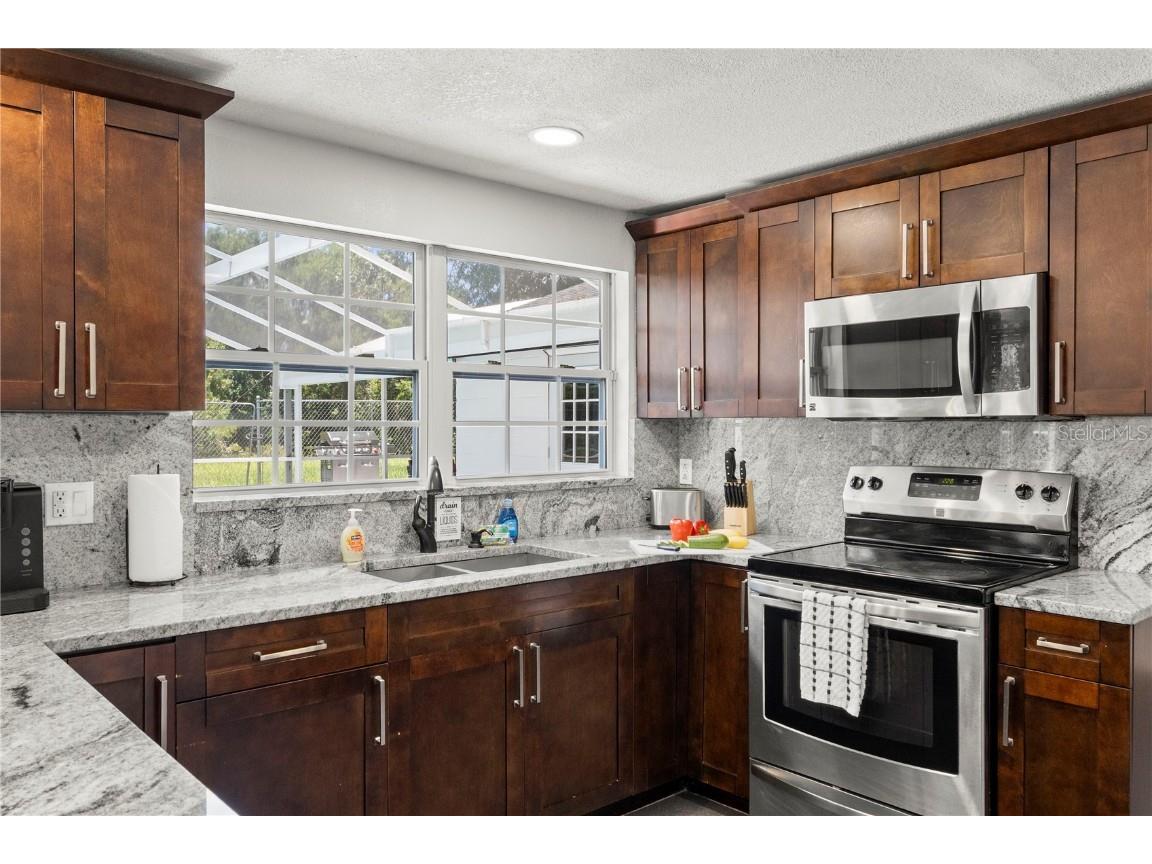 7005 Fountain Avenue Tampa FL 33634 TB8418578 image5