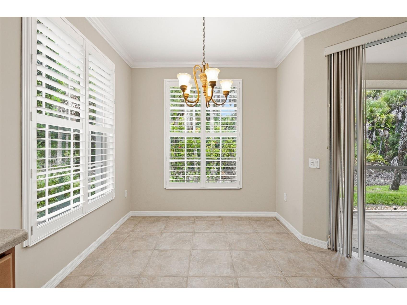 7005 Prosperity Circle #2005 Sarasota FL 34238 OM726108 image14