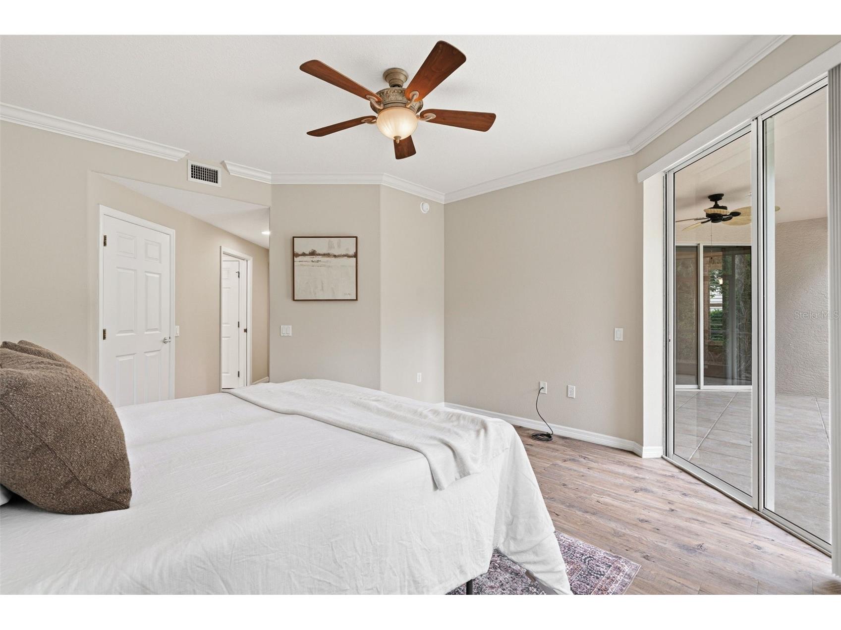 7005 Prosperity Circle #2005 Sarasota FL 34238 OM726108 image18