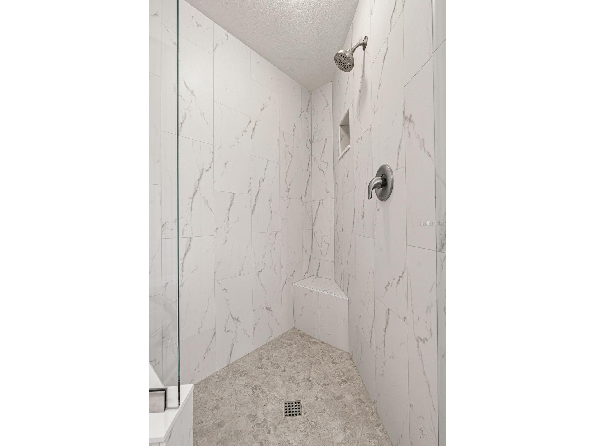 7005 Prosperity Circle #2005 Sarasota FL 34238 OM726108 image24