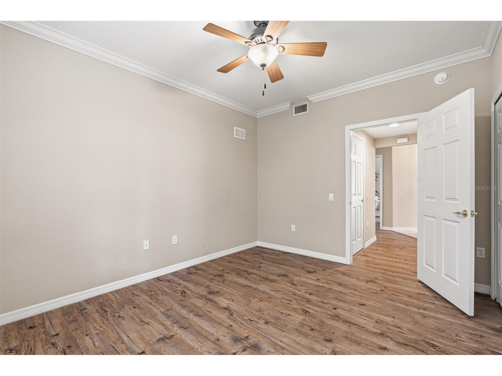 7005 Prosperity Circle #2005 Sarasota FL 34238 OM726108 image27