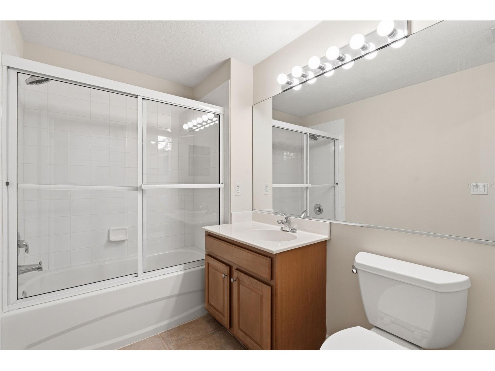 7005 Prosperity Circle #2005 Sarasota FL 34238 OM726108 image28