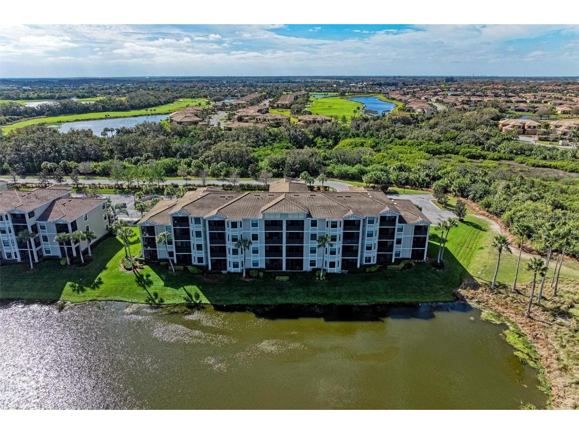 7005 River Hammock Drive #201 Bradenton FL 34212 A4599406 image1