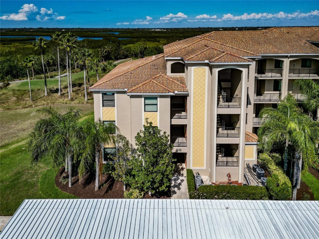 7005 River Hammock Drive #301 Bradenton FL 34212 A4670343 image2