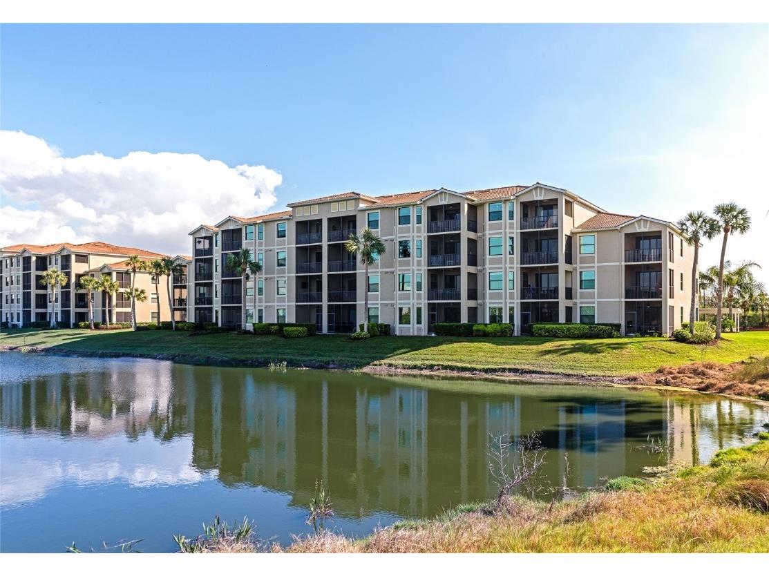 7005 River Hammock Drive #301 Bradenton FL 34212 A4670343 image3