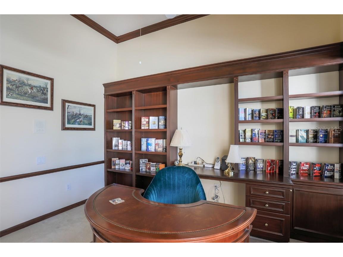 7005 Stanhope Place University Park FL 34201 A4639595 image10