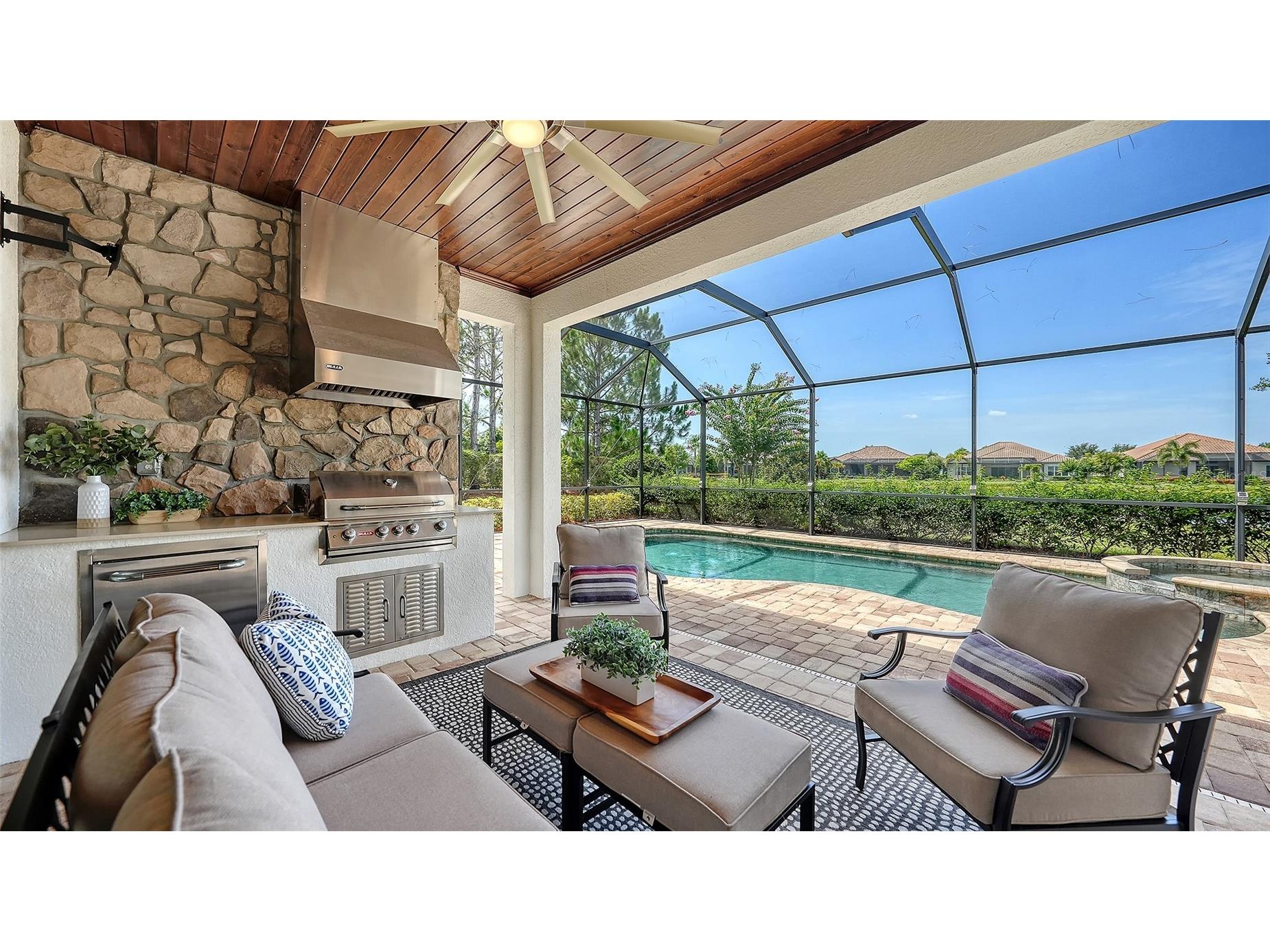 7005 Whittlebury Trail Lakewood Ranch FL 34202 A4700548 image40