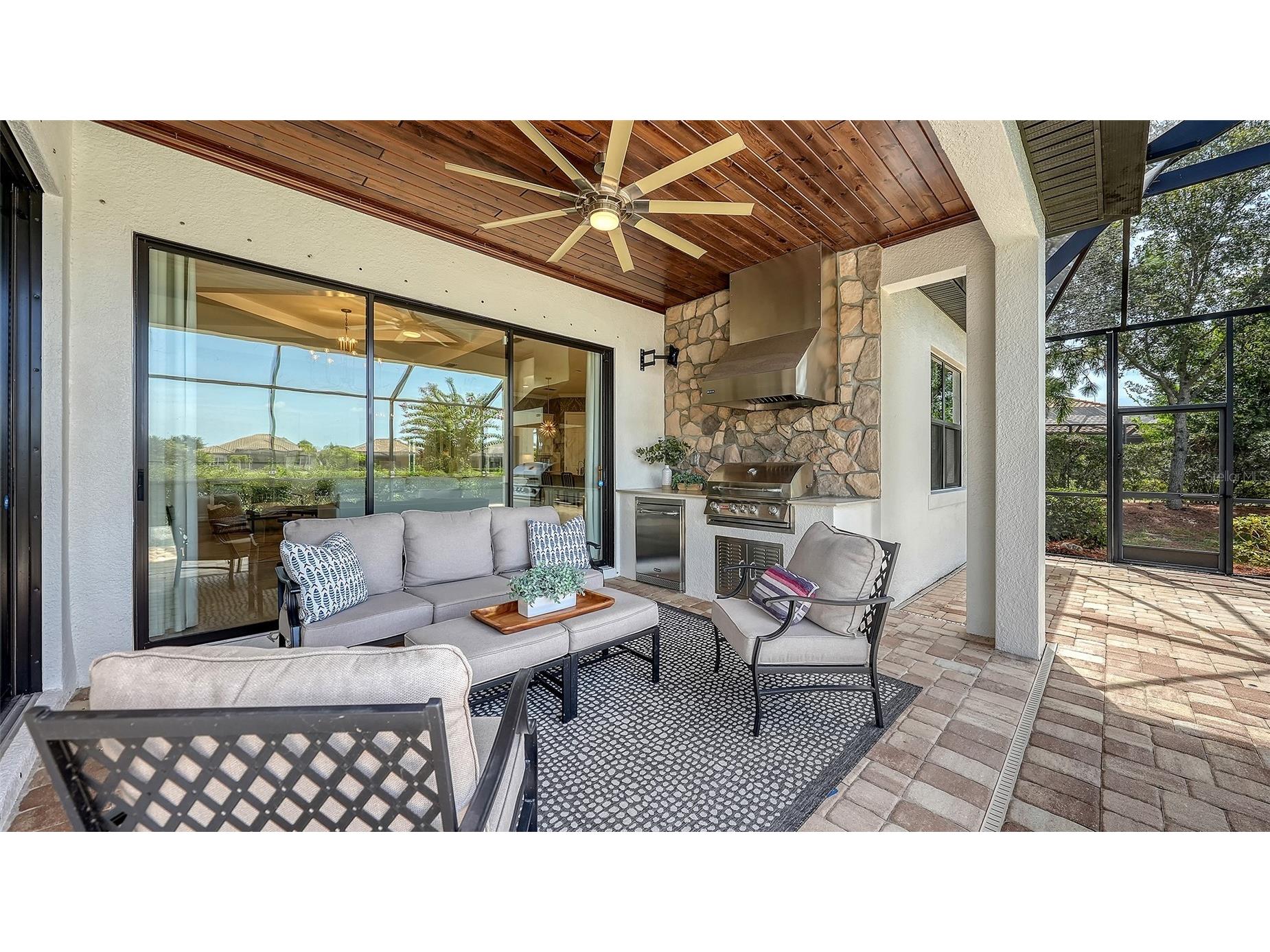 7005 Whittlebury Trail Lakewood Ranch FL 34202 A4700548 image41