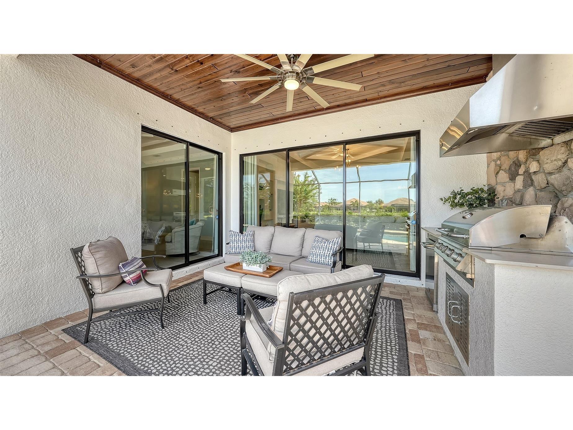 7005 Whittlebury Trail Lakewood Ranch FL 34202 A4700548 image42