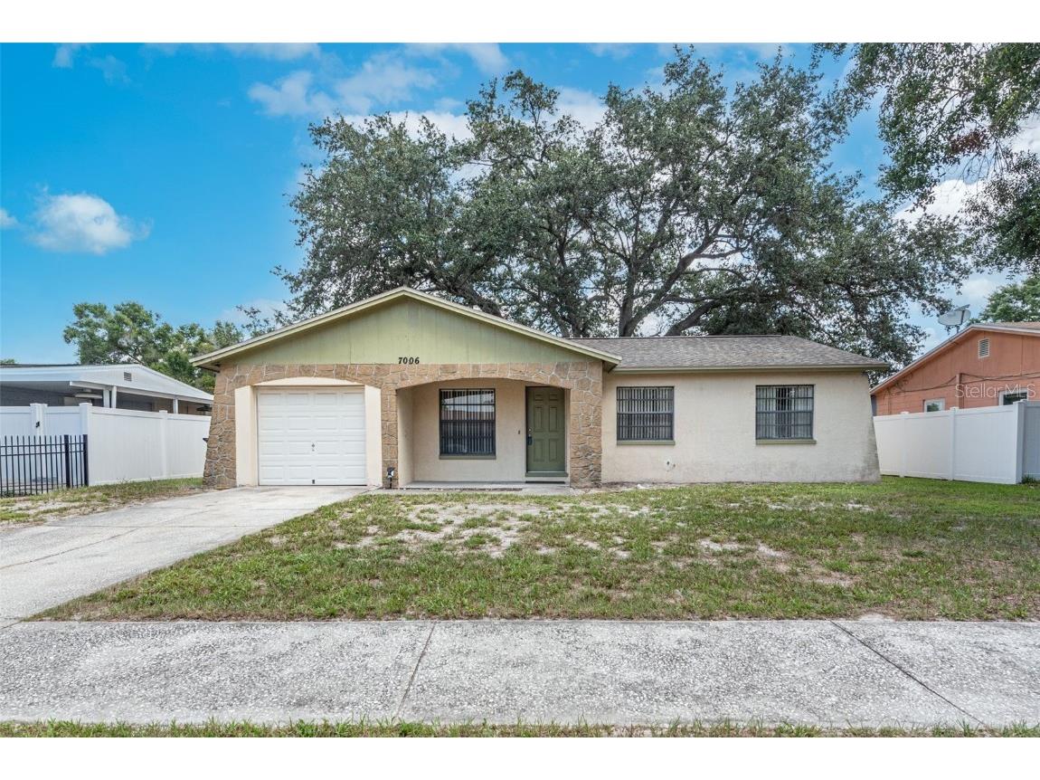 7006 Parliament Drive Tampa FL 33619 T3457678 image1