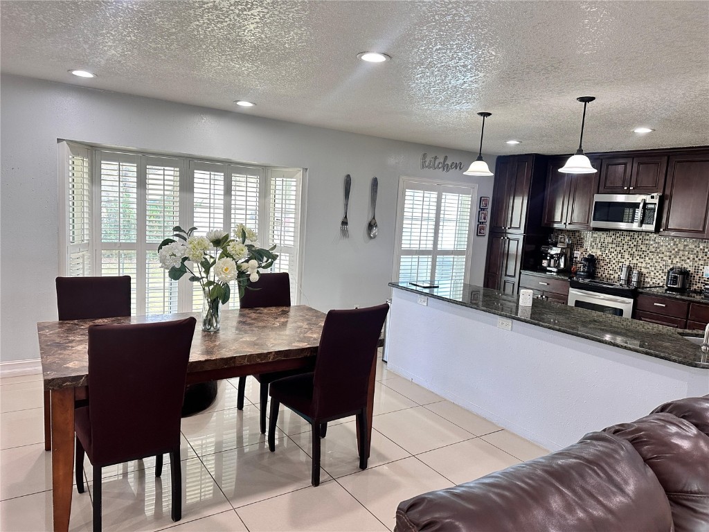 7006 Shenandoah Court Tampa FL 33615 TB8439895 image13