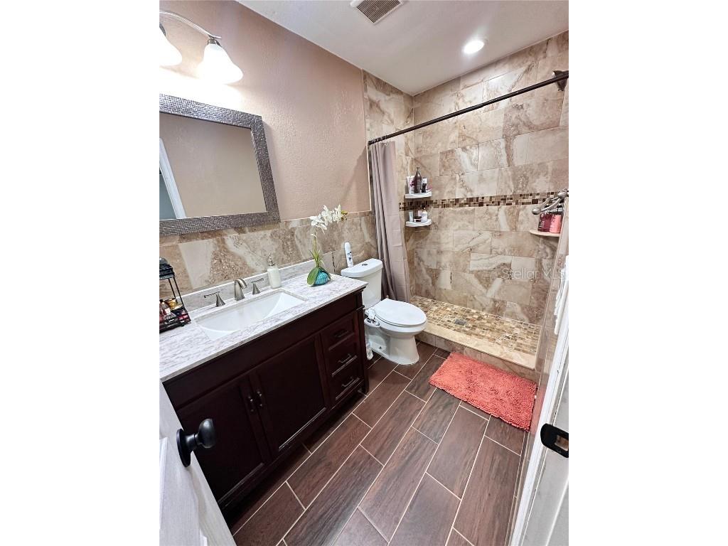 7006 Shenandoah Court Tampa FL 33615 TB8439895 image24