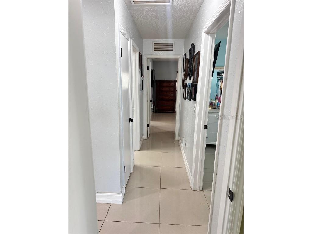 7006 Shenandoah Court Tampa FL 33615 TB8439895 image36