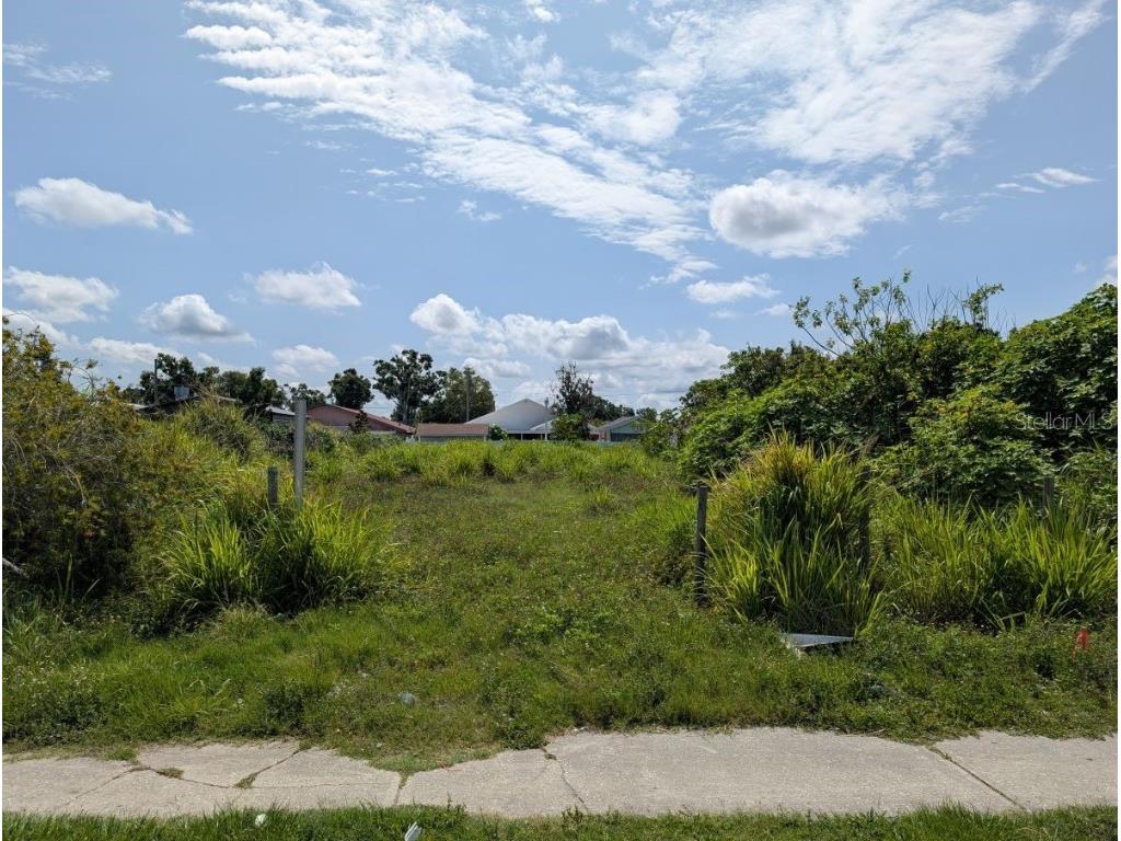 7007 N Manhattan Avenue Tampa FL 33614 TB8390477 image1