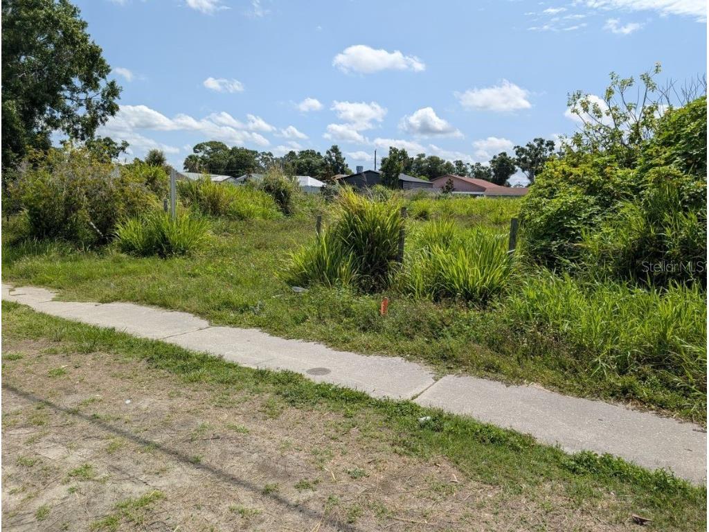 7007 N Manhattan Avenue Tampa FL 33614 TB8390477 image3