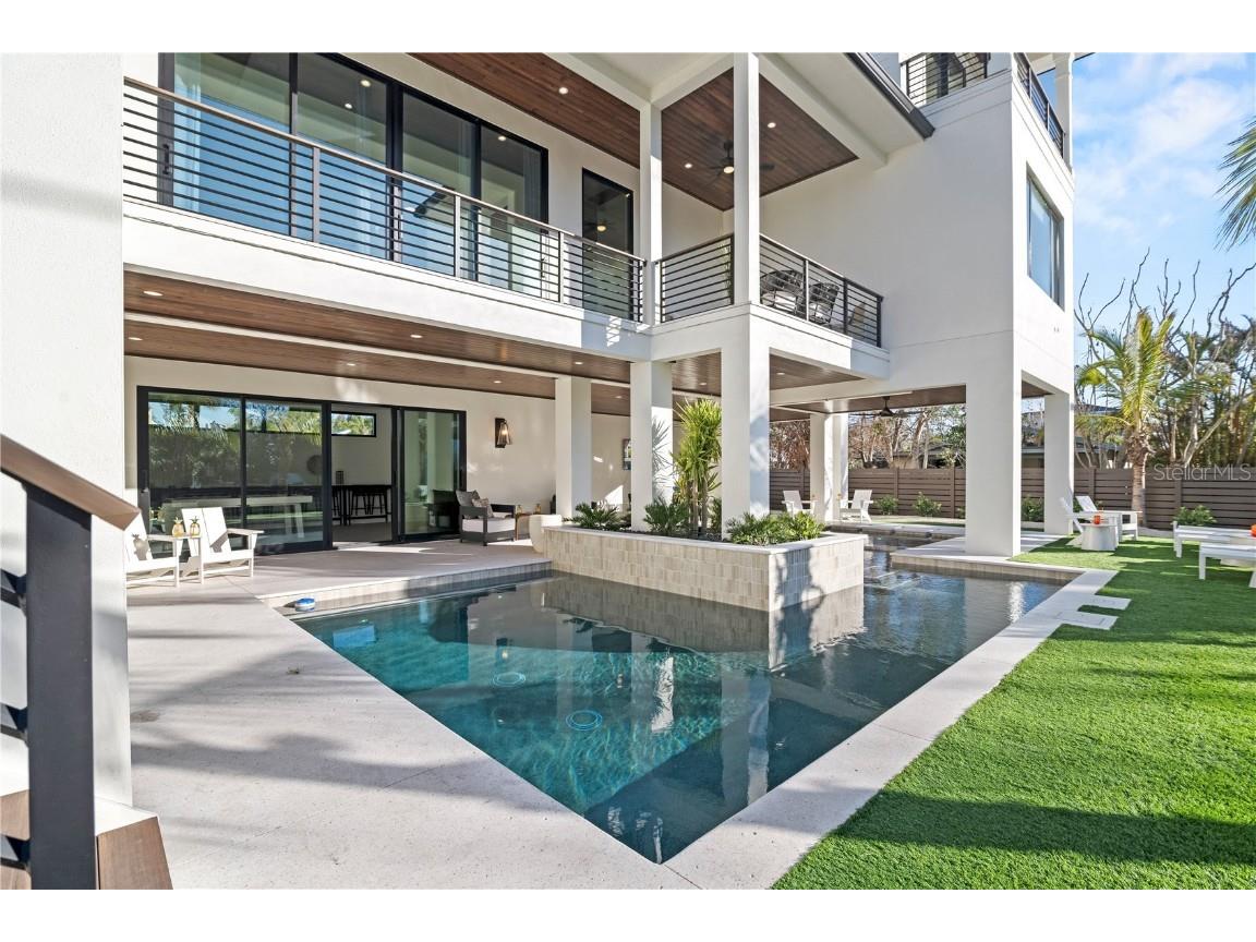 7007 Point Of Rocks Road Sarasota FL 34242 A4635010 image2