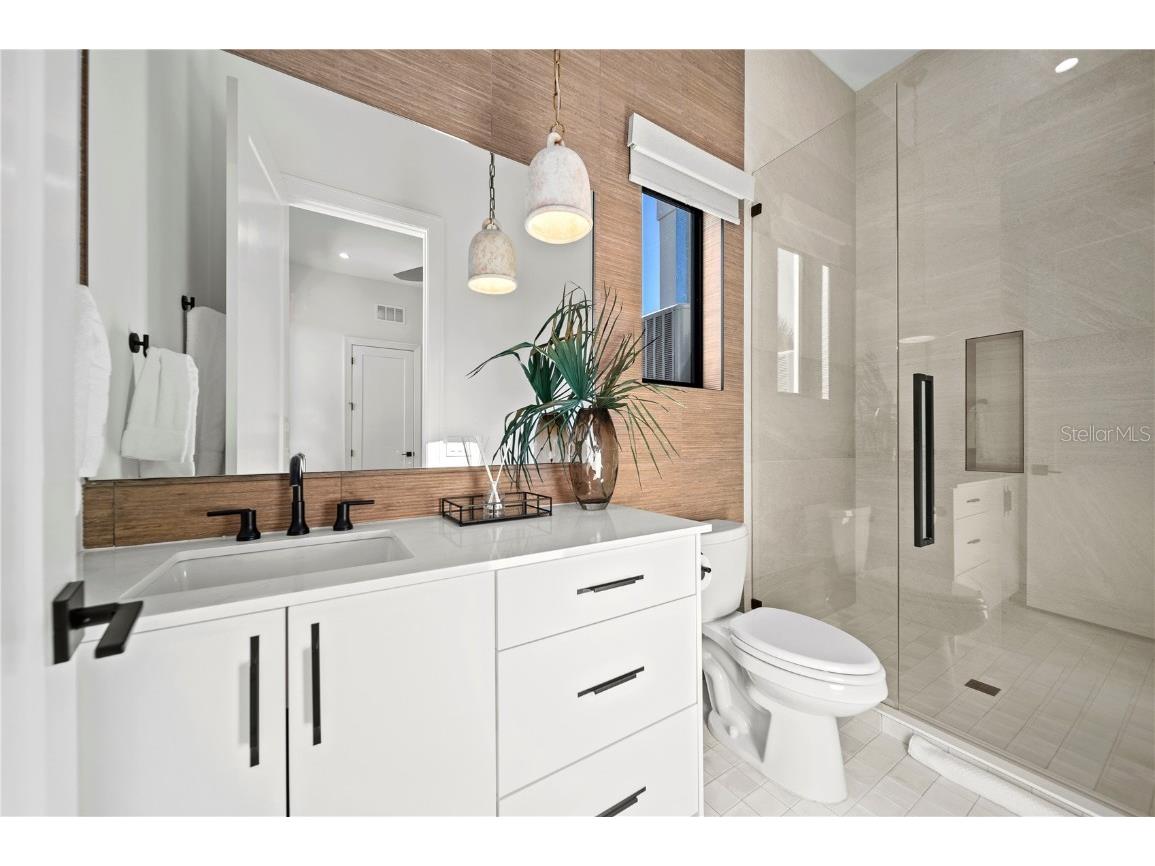 7007 Point Of Rocks Road Sarasota FL 34242 A4635010 image29