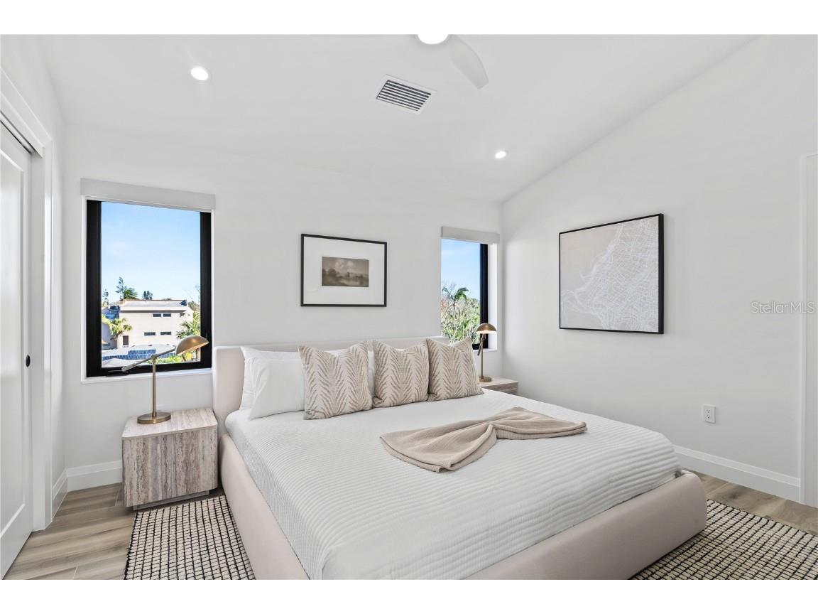 7007 Point Of Rocks Road Sarasota FL 34242 A4635010 image43