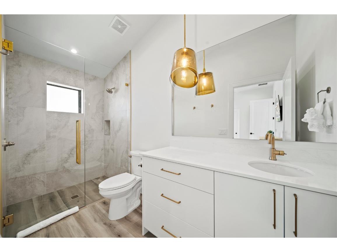 7007 Point Of Rocks Road Sarasota FL 34242 A4635010 image44