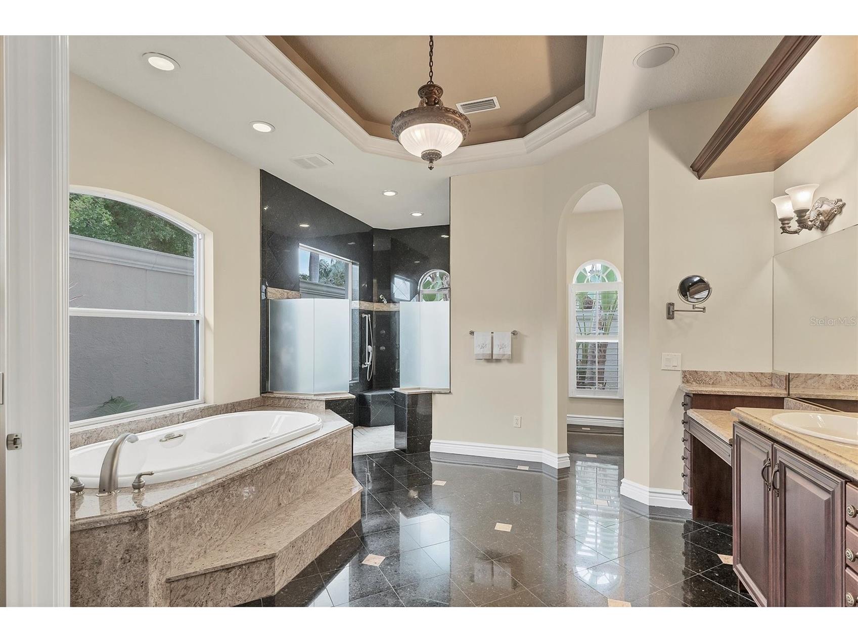 7007 Portmarnock Place Lakewood Ranch FL 34202 A4676524 image37