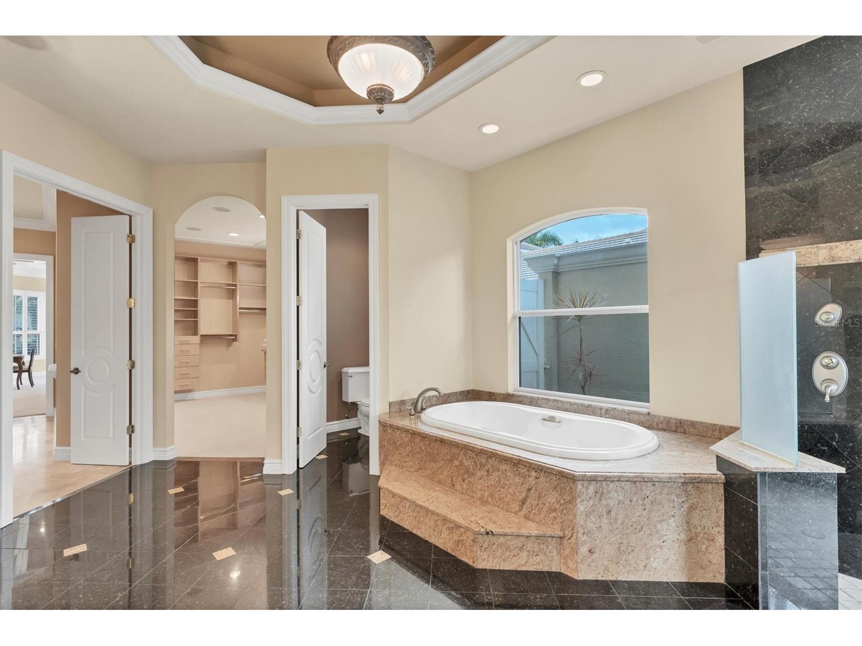 7007 Portmarnock Place Lakewood Ranch FL 34202 A4676524 image38