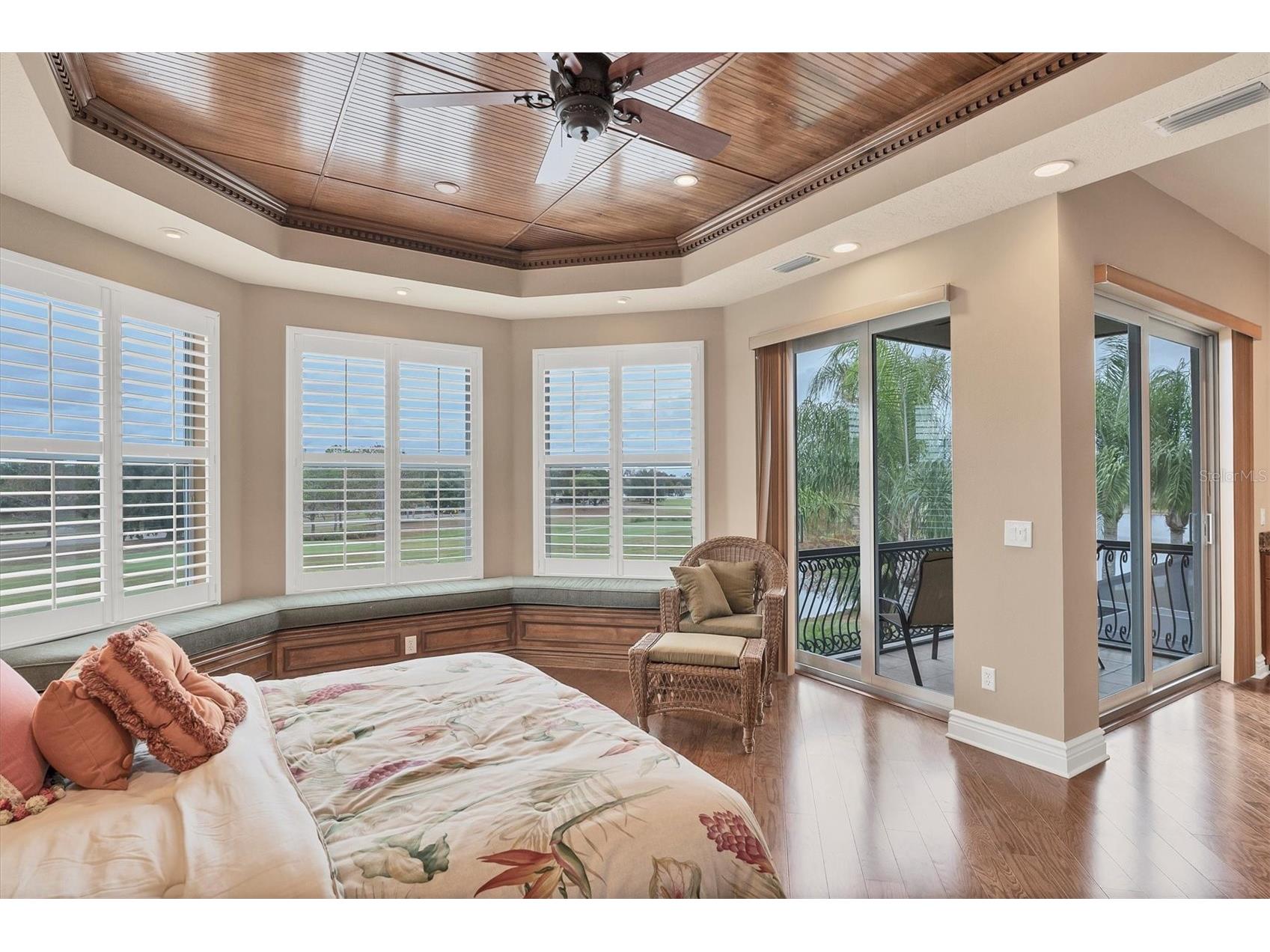 7007 Portmarnock Place Lakewood Ranch FL 34202 A4676524 image57