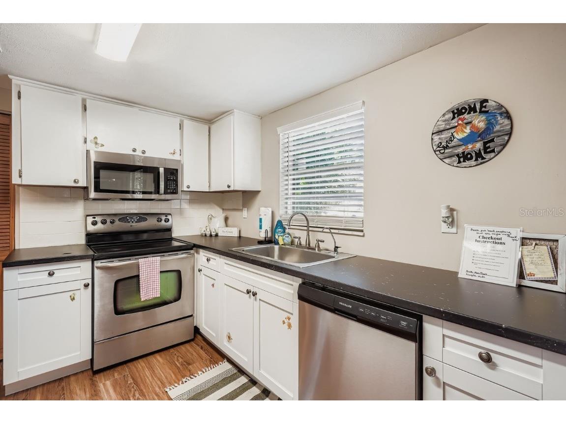 7008 Creek Drive New Port Richey FL 34655 TB8440292 image7