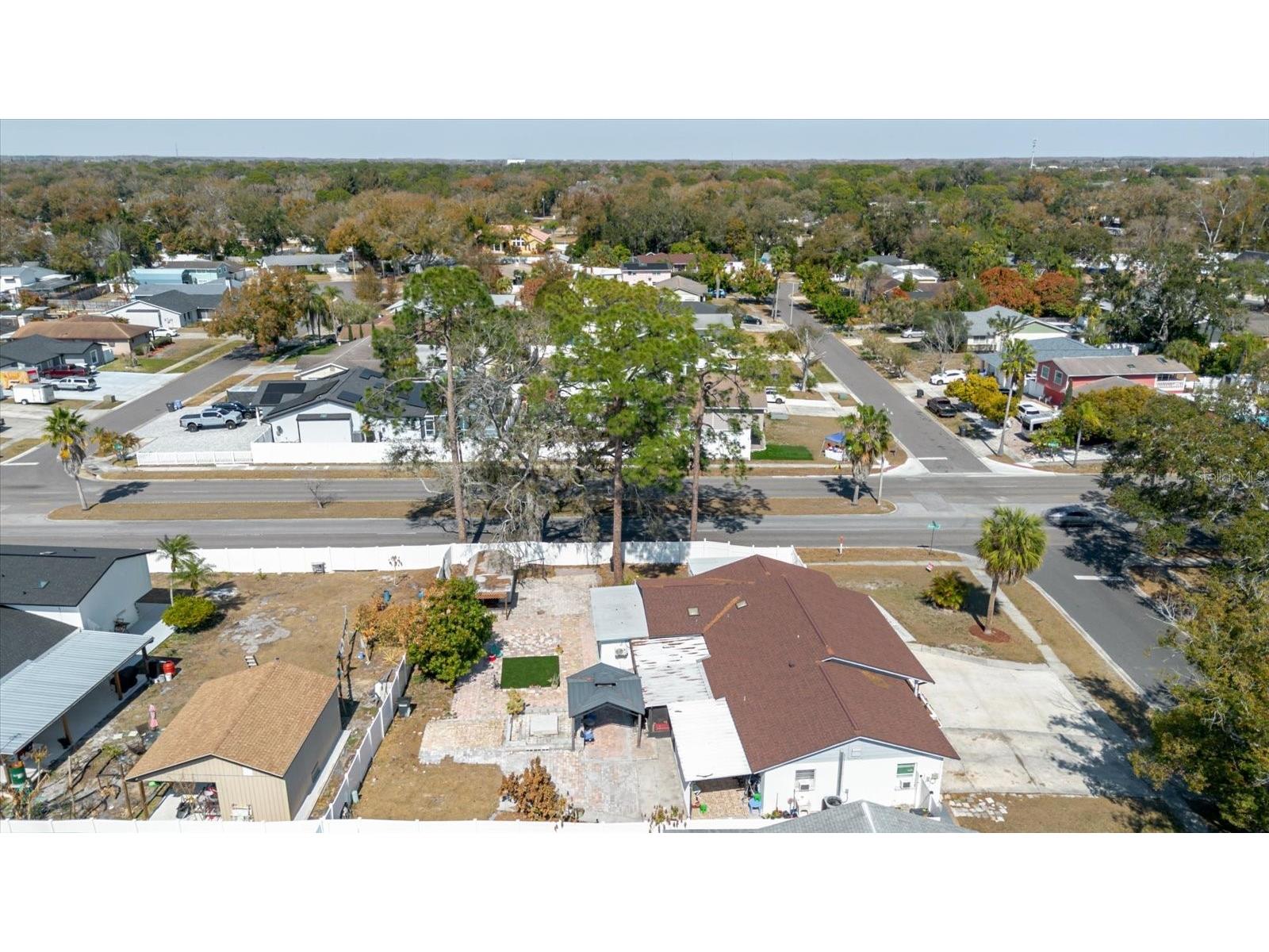 7008 Mintwood Court Tampa FL 33615 TB8476661 image100
