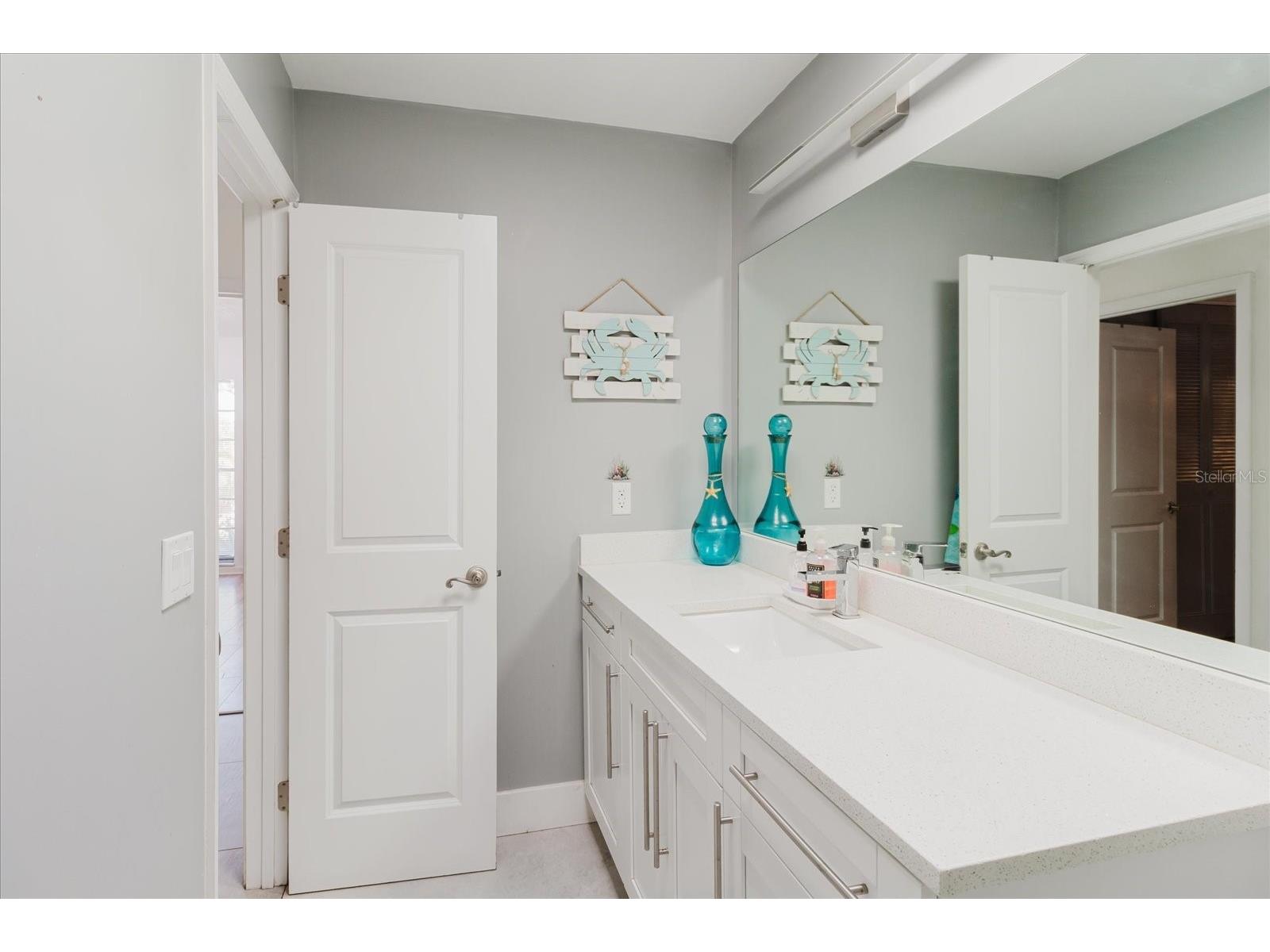 7008 Mintwood Court Tampa FL 33615 TB8476661 image18