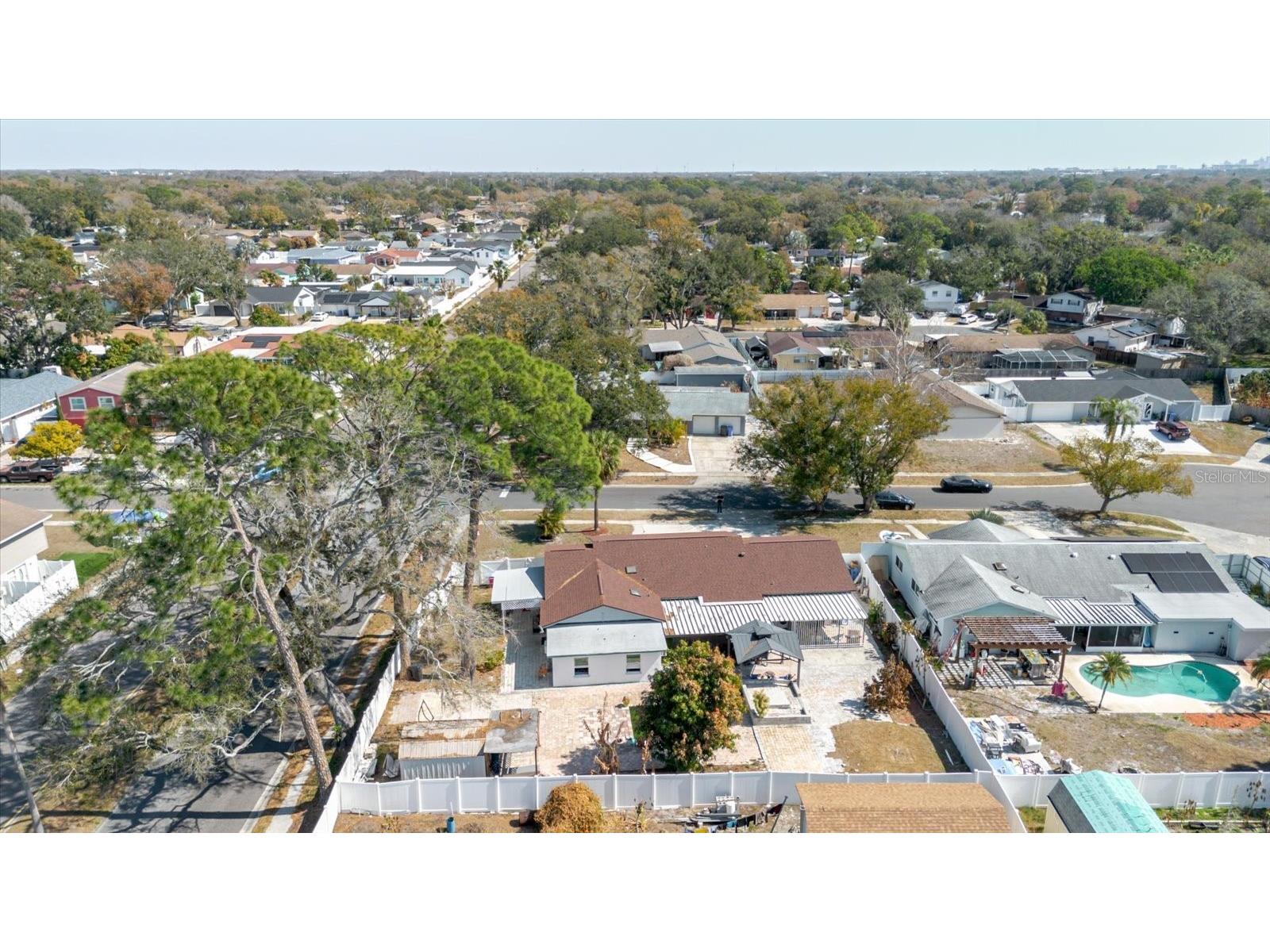 7008 Mintwood Court Tampa FL 33615 TB8476661 image90