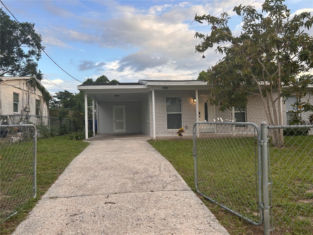 7009 Aspen Avenue Tampa FL 33637 O6326445 image1