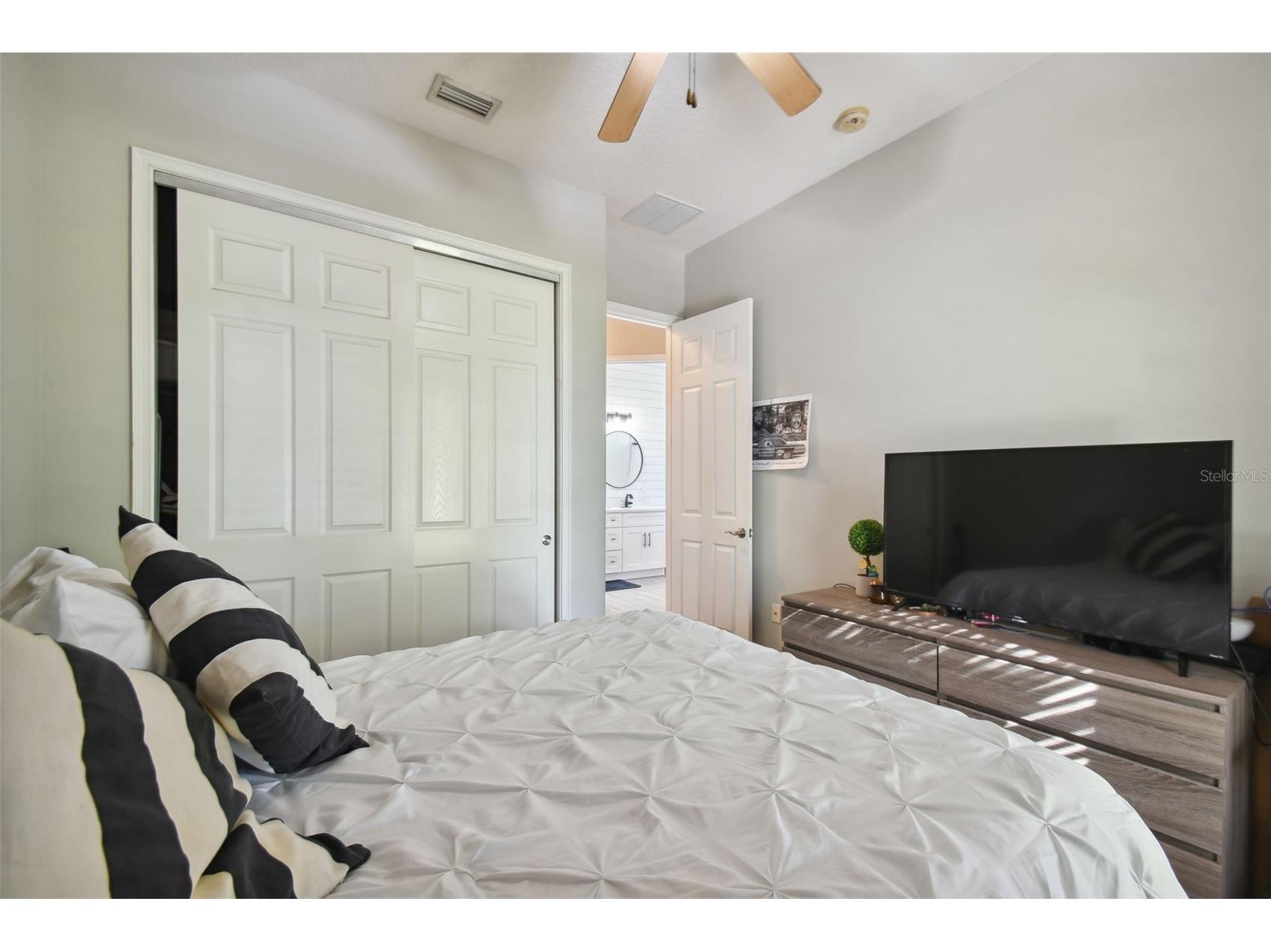 7009 Five Oaks Drive Harmony FL 34773 O6381445 image57